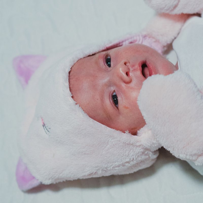 41007101-kit-gorro-e-luvas-gata-rosa-3