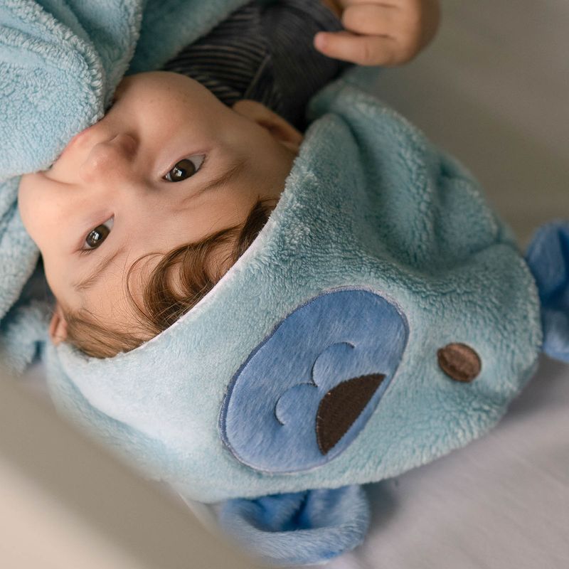 49001104-manta-com-capuz-bichos-bordado-urso-azul-baby-joy-1