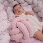 10007018-almofada-no-escandinavo-malha-lisa-rosa-baby-joy