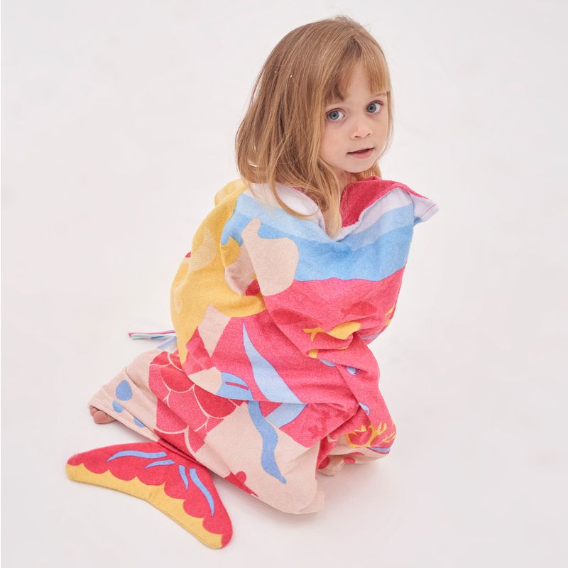 76046096-toalha-com-capuz-3d-baby-joy-funny-sereia2