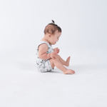97004_402-jardineira-de-malha-suedine-lisa-com-botao-baby-joy-wear-cachorro--2-