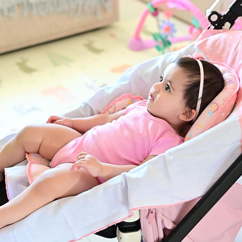 21009466-capa-para-bebe-conforto-arco-iris-rosa-bublim-petit-2
