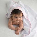 76081_538-toalha-com-capuz-de-canto-bordado-e-forro-de-fralda-animais-rosa-baby-joy-premium2