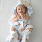 76077533-toalhao-bordado-urso-carrinho-baby-joy-soft-2