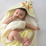 76016_059-toalha-lisa-com-capuz-bordado-e-forro-de-fralda-liso-amarelo3-bublim3