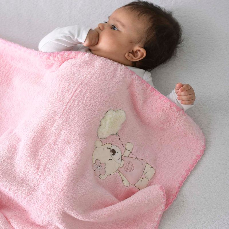 51002_1E6-manta-soft-bordada-ursa-nuvem-rosa-baby-joy1