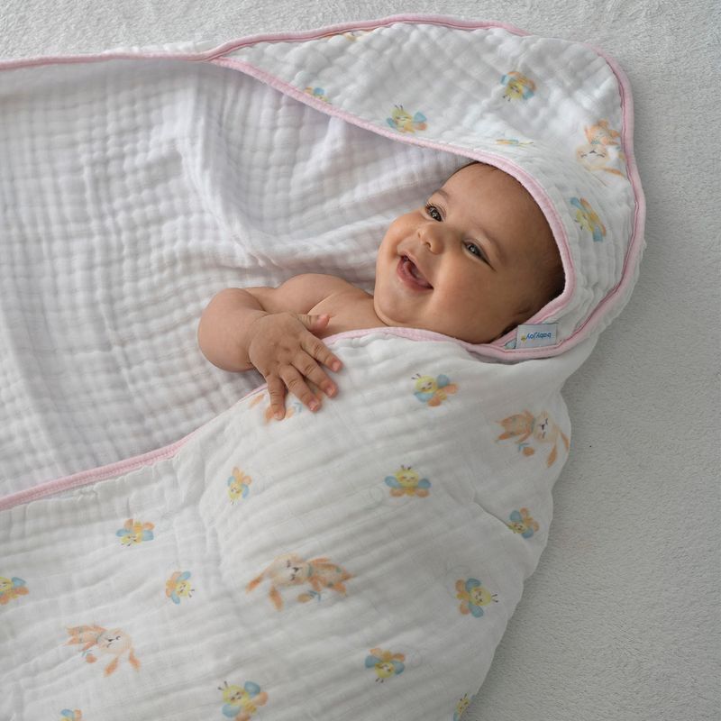 76079536-toalha-fralda-coelhinha-baby-joy-soft