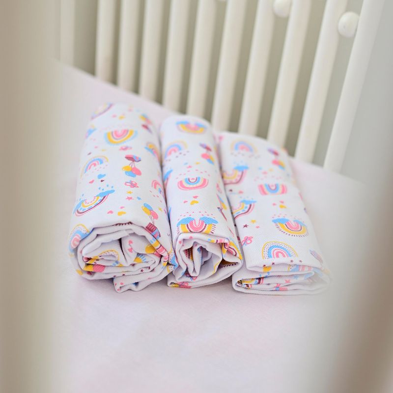 cueiro-flanelado-arco-iris-rosa-bublim-petit-2