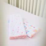 77020466-toalha-fralda-arco-iris-bublim-petit-1