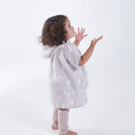 59006_1B7-poncho-estampado-de-microfibra-baby-joy-wear-ceu-cinza--4-