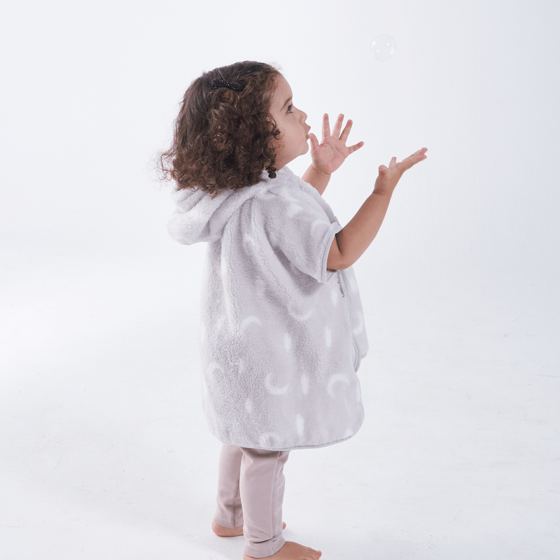 59006_1B7-poncho-estampado-de-microfibra-baby-joy-wear-ceu-cinza--4-