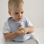 15043179-babador-silicone-cebolinha-turma-da-monica-baby-2
