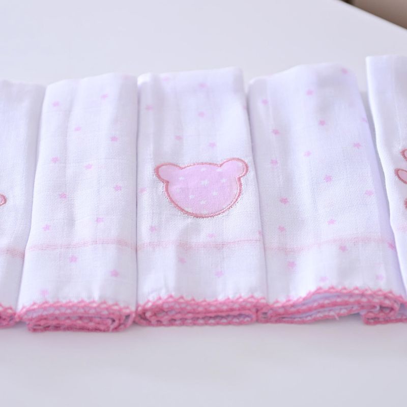 58034066-pano-de-boca-bordado-rosa-claro-bublim-4
