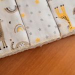 58032_468-pano-de-boca-estampado-03un-bublim-petit-girafa-creme--1-