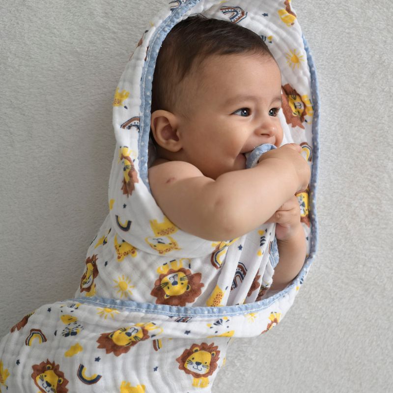 76085467-toalha-fralda-leao-azul-bublim-petit-1.jpg